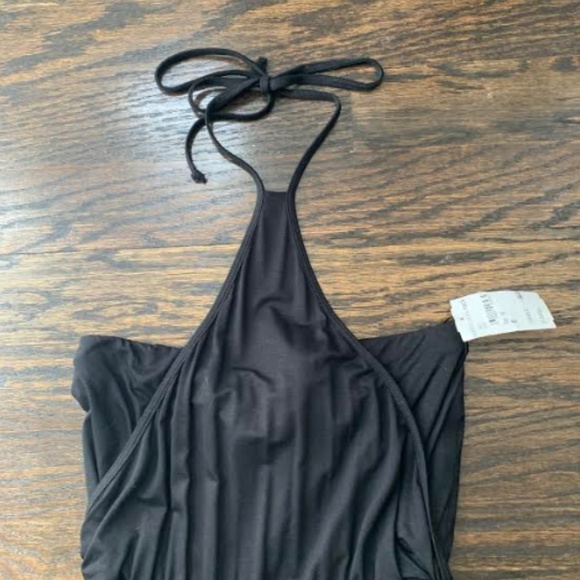 🆕 Trina Turk Halter Maxi - Picture 2 of 13